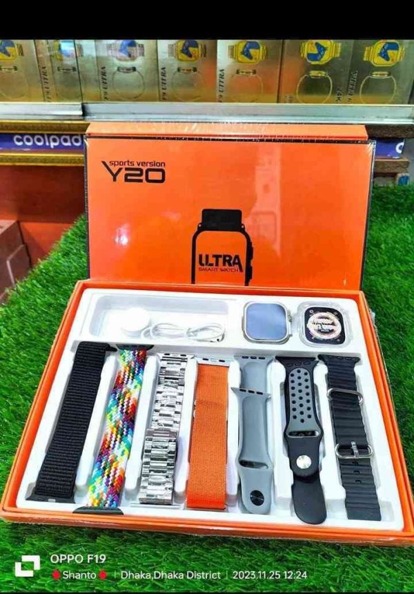 Y20 Ultra Smart Watch (7 belts)